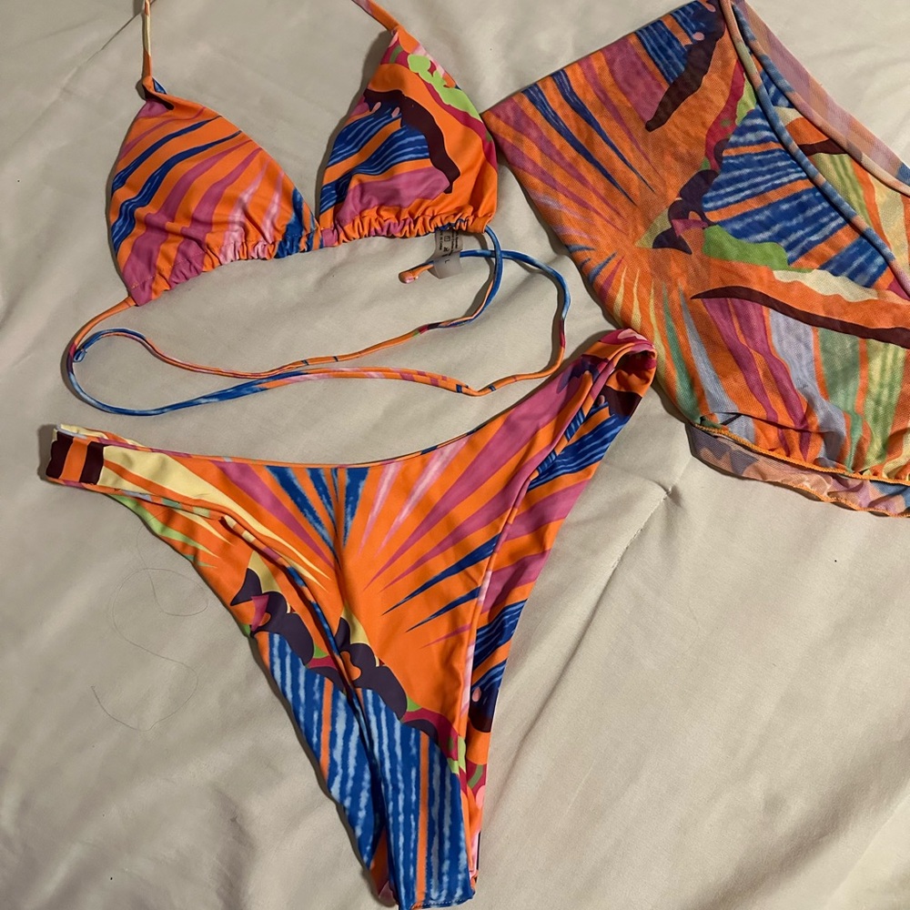 SHEIN Multicolor Bikini Set